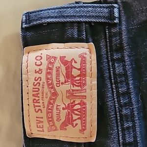 Women's Levi Jeans size 29 waist black